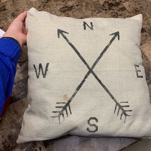 Throw pillow